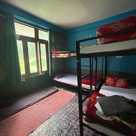 Formosa Hostel & Cafe Касоль Экстерьер фото