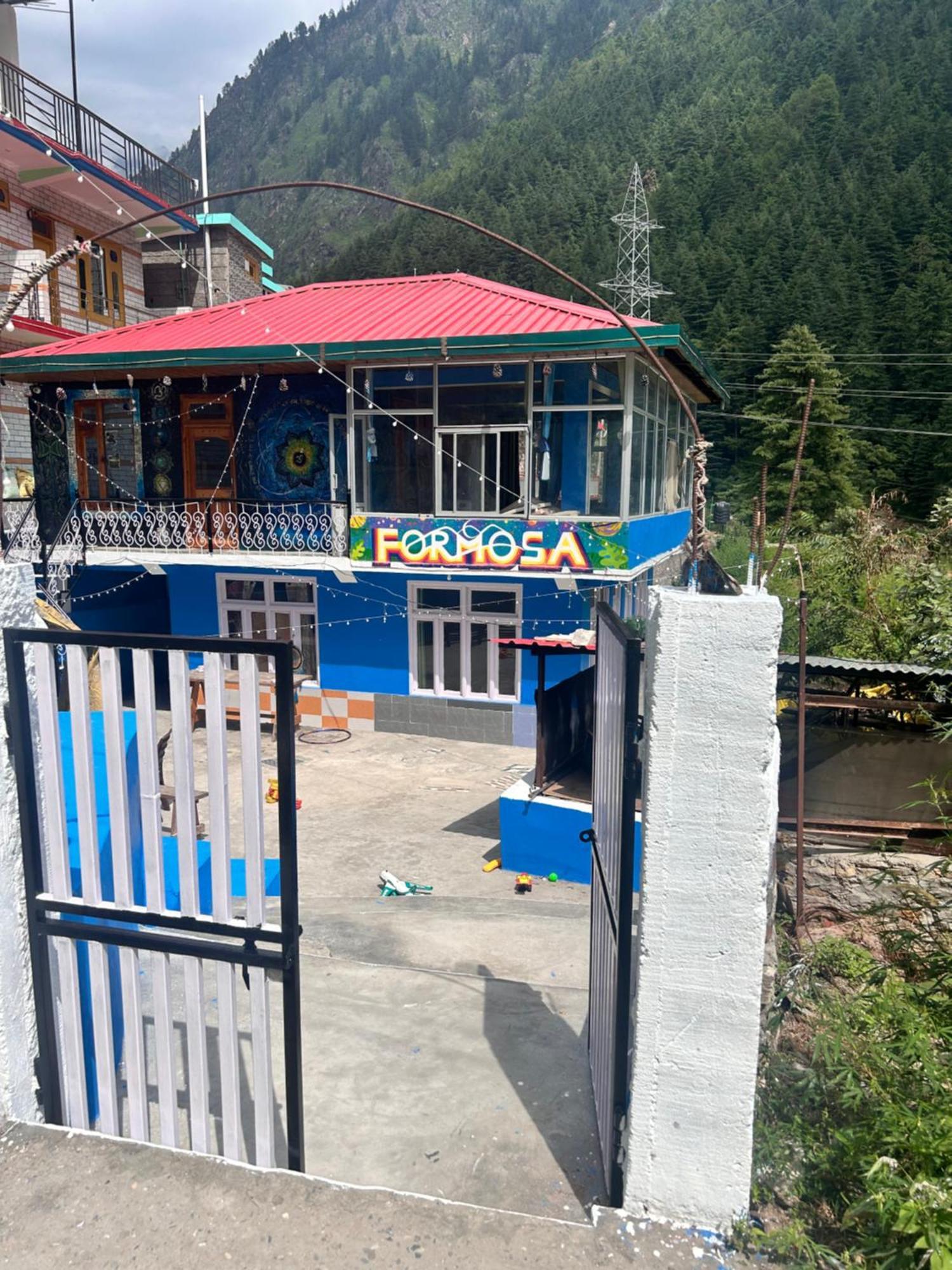 Formosa Hostel & Cafe Касоль Экстерьер фото