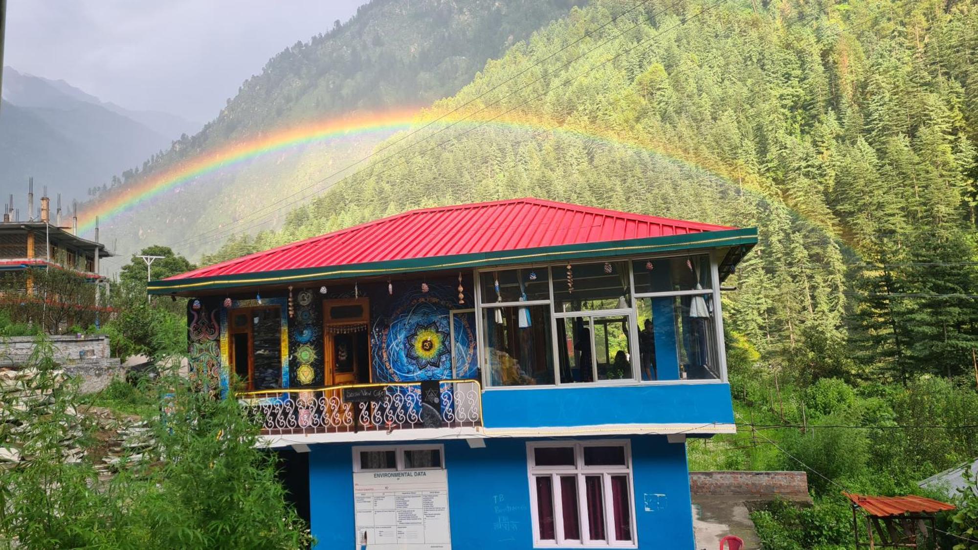 Formosa Hostel & Cafe Касоль Экстерьер фото