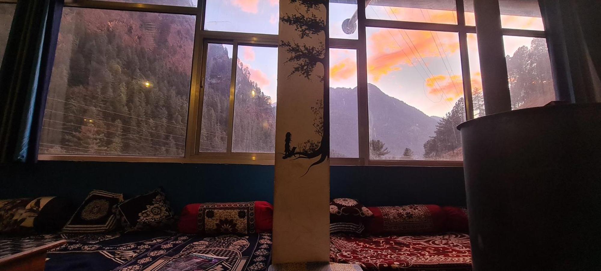 Formosa Hostel & Cafe Касоль Экстерьер фото